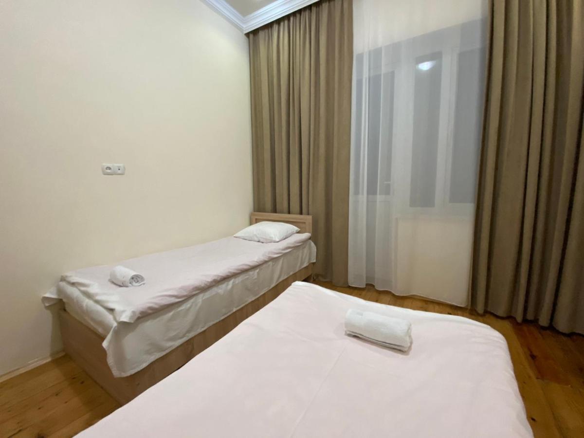 Guesthouse Luka 쿠타이시 외부 사진